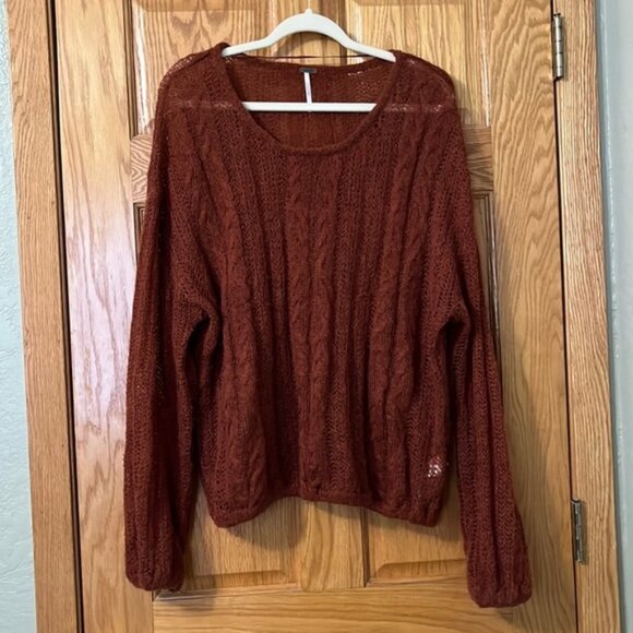Free People Sweater - Picture 1 of 4